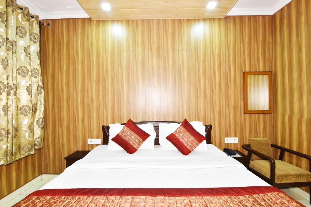 Hotel B-Comfort อัมริตสา ภายนอก รูปภาพ